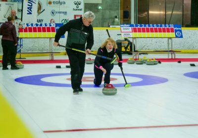 Internationaal curlingtoernooi door de club Les pierres de feu