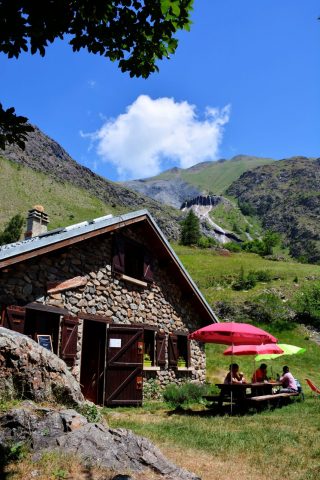 Refuge des Clots en La Fontaine Pétrifiante – Wandeling vanuit Les Aymes (Mizoën)_Mizoën