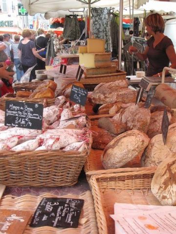 Marché en Oisans